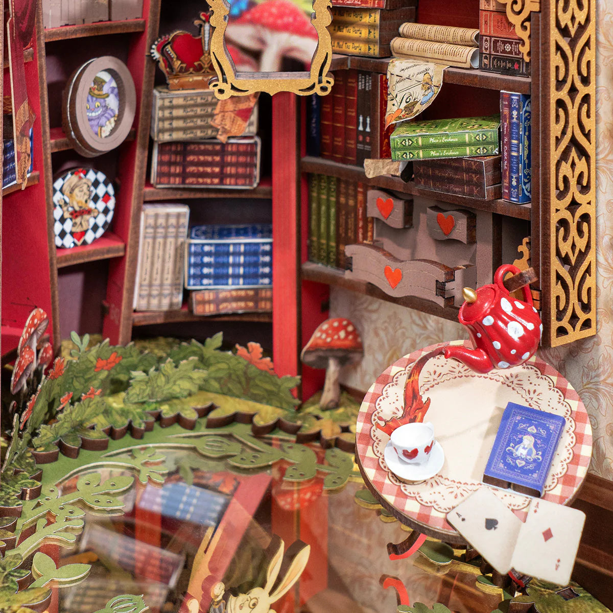 Alice In Wonderland Book Nook