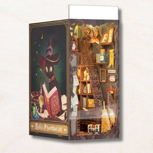 Book Nook Kit : Magic Pharmacist