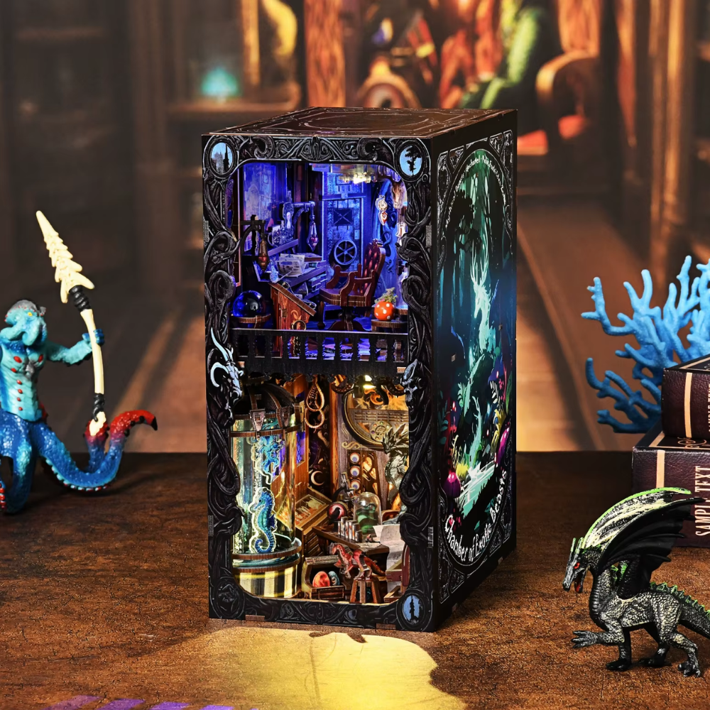 Book Nook Fantasy :  Chamber of Exotic Beasts