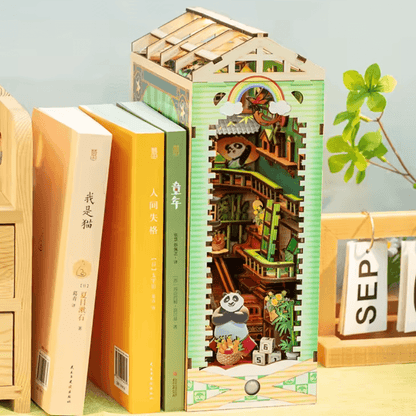 Book Nook Panda Land